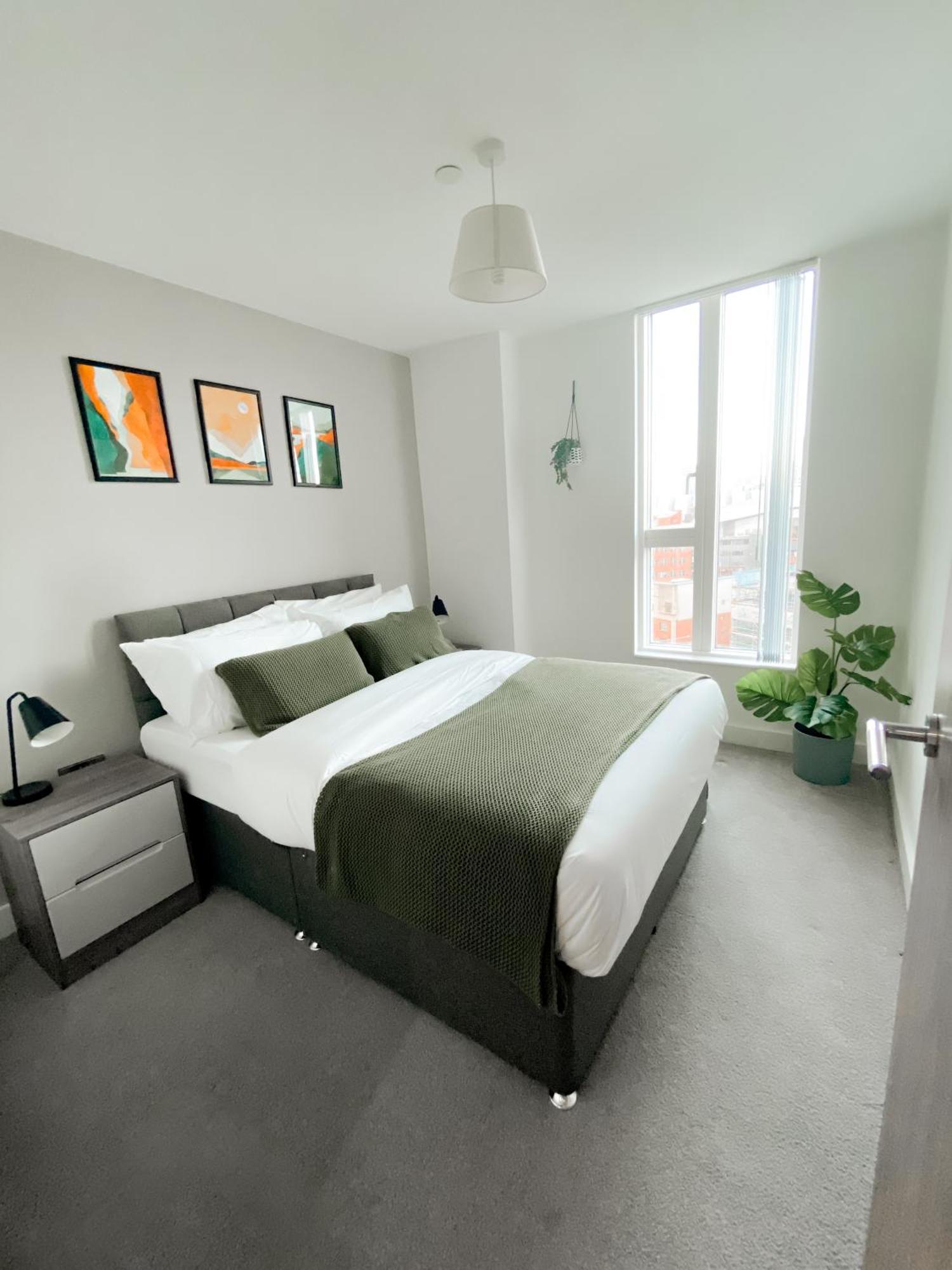 The Panda - Modern 2 Bedroom Apt In Manchester City Centre Zewnętrze zdjęcie
